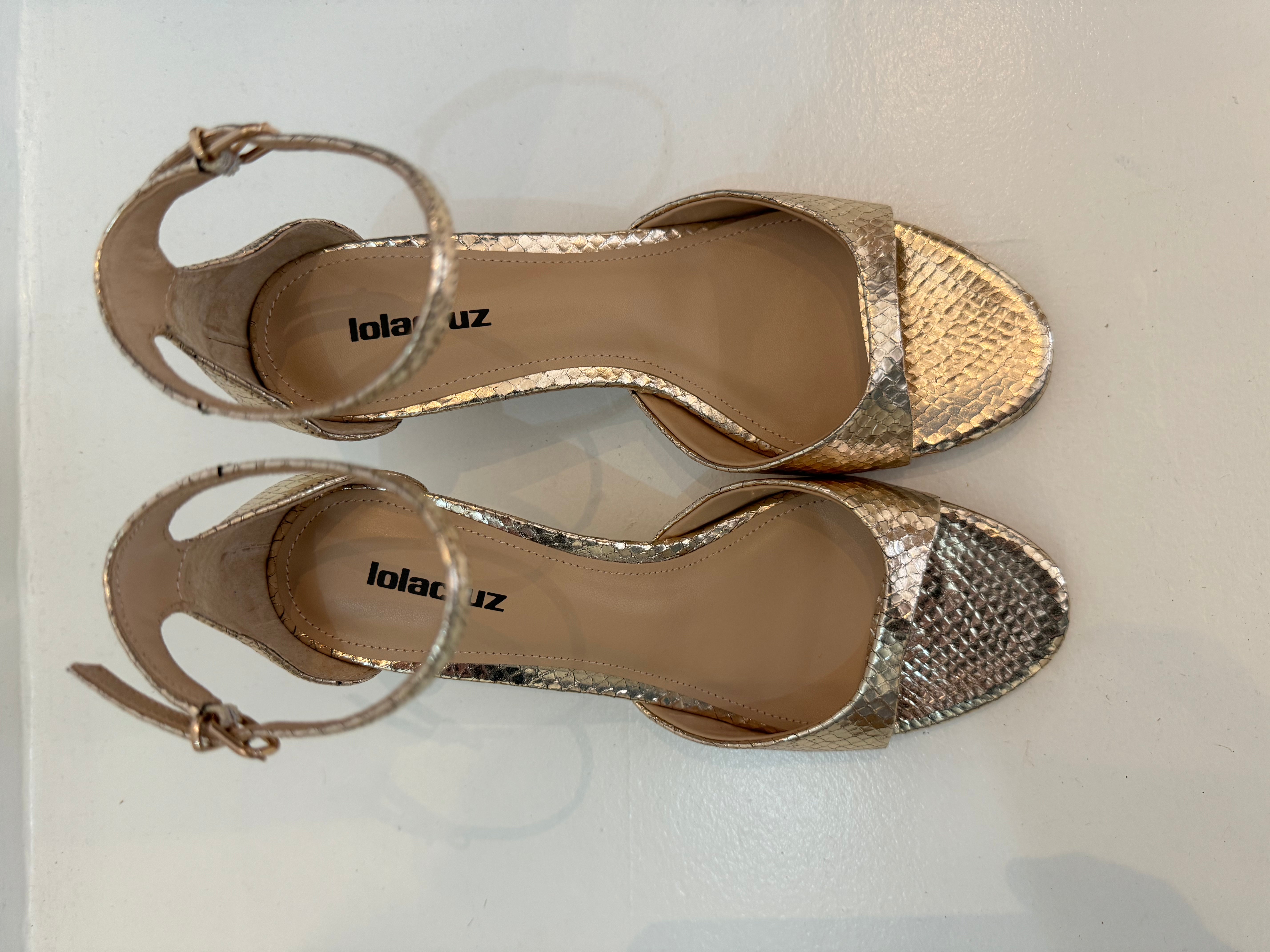 Hetre Alresford Hampshire Shoe Store Lola Cruz Gold Ankle Strap Sandal