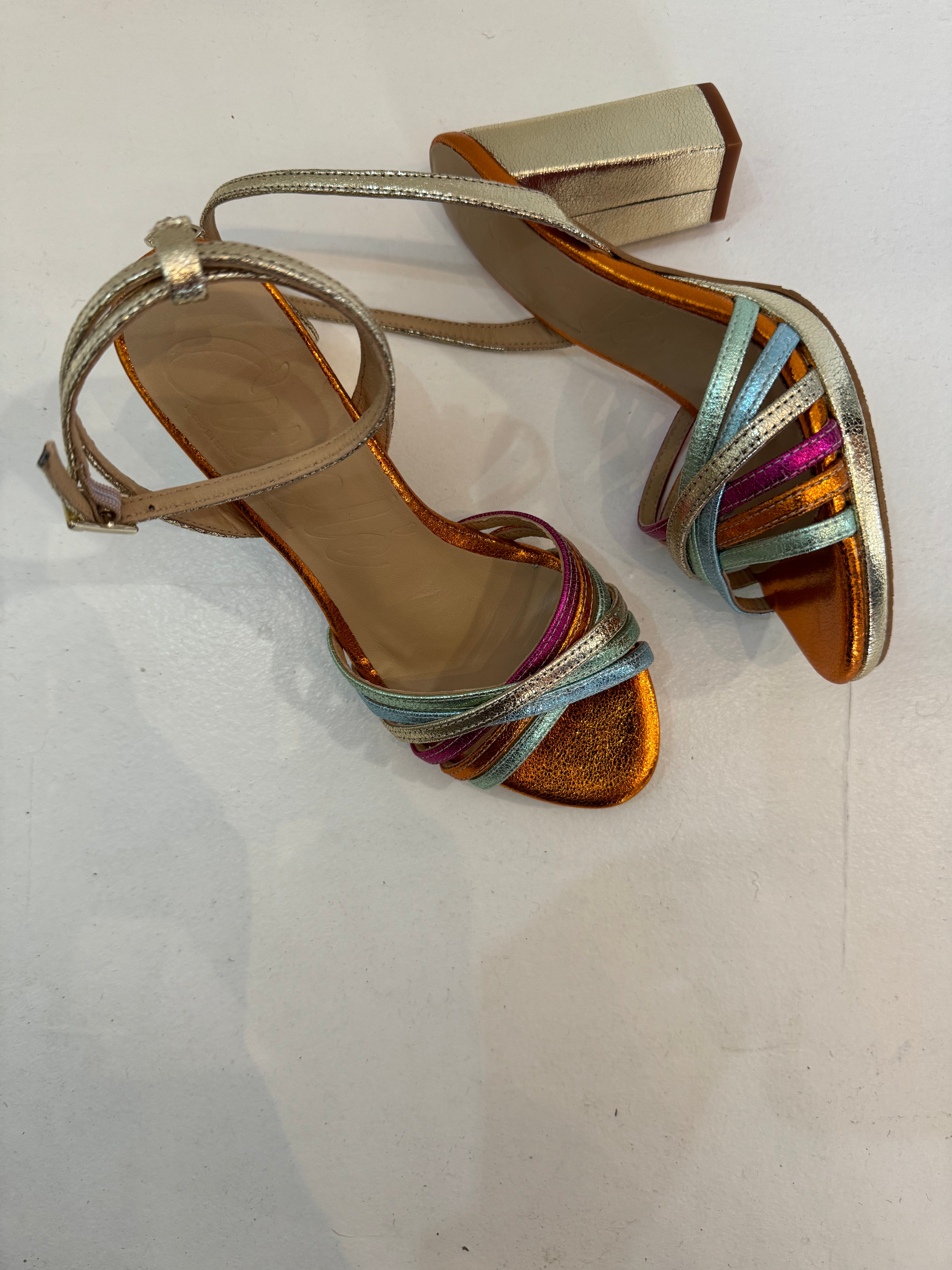 Hetre Alresford Hampshire Shoe Store Cuple Multicoloured Leather Strappy Sandal