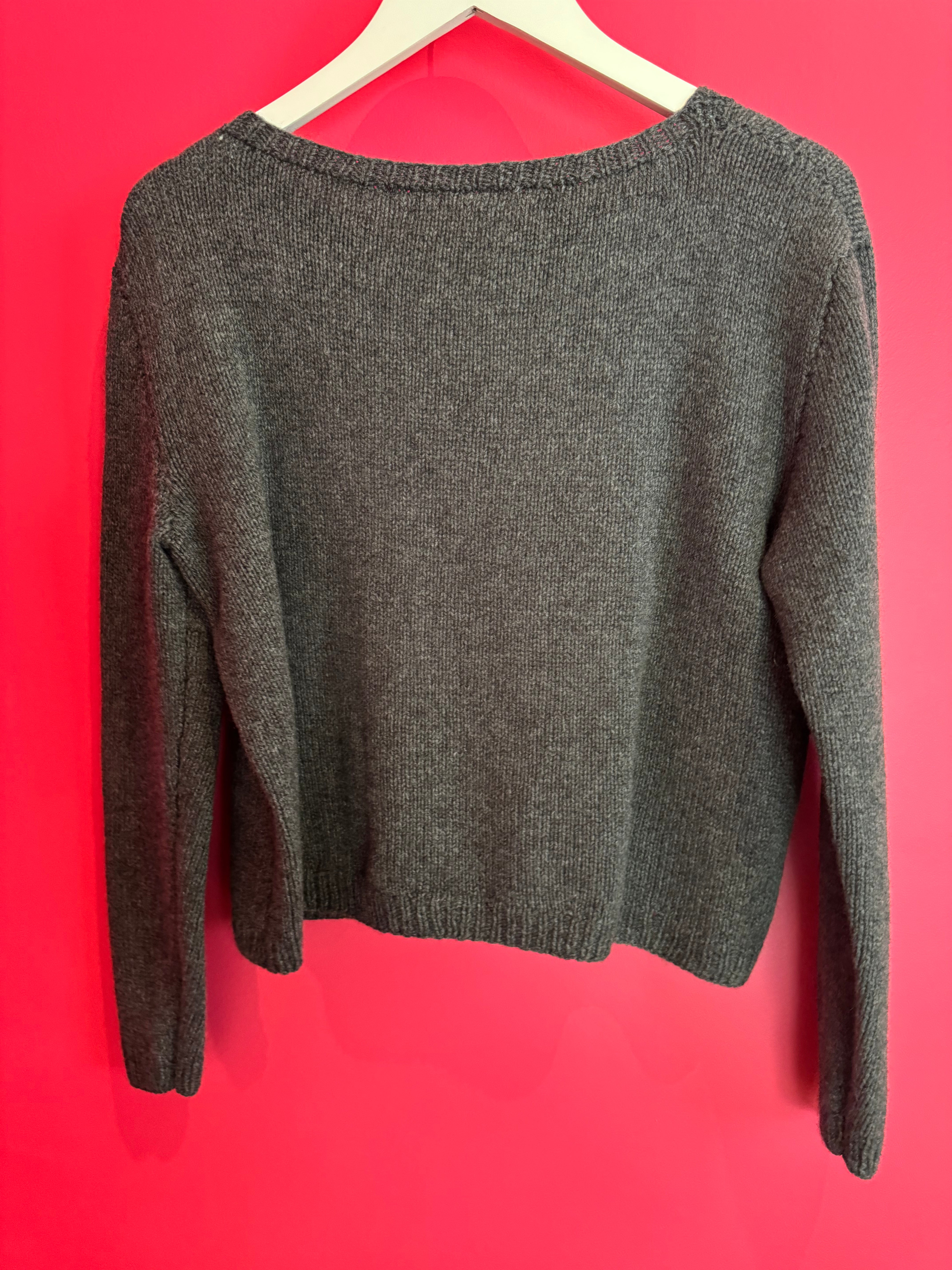 Hetre Alresford Hampshire online store English Weather Light Grey Cashmere Sophie Sweater