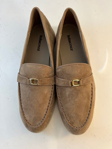 Hetre Alresford Hampshire Shoe Store Lola Cruz Taupe Suede Loafer 