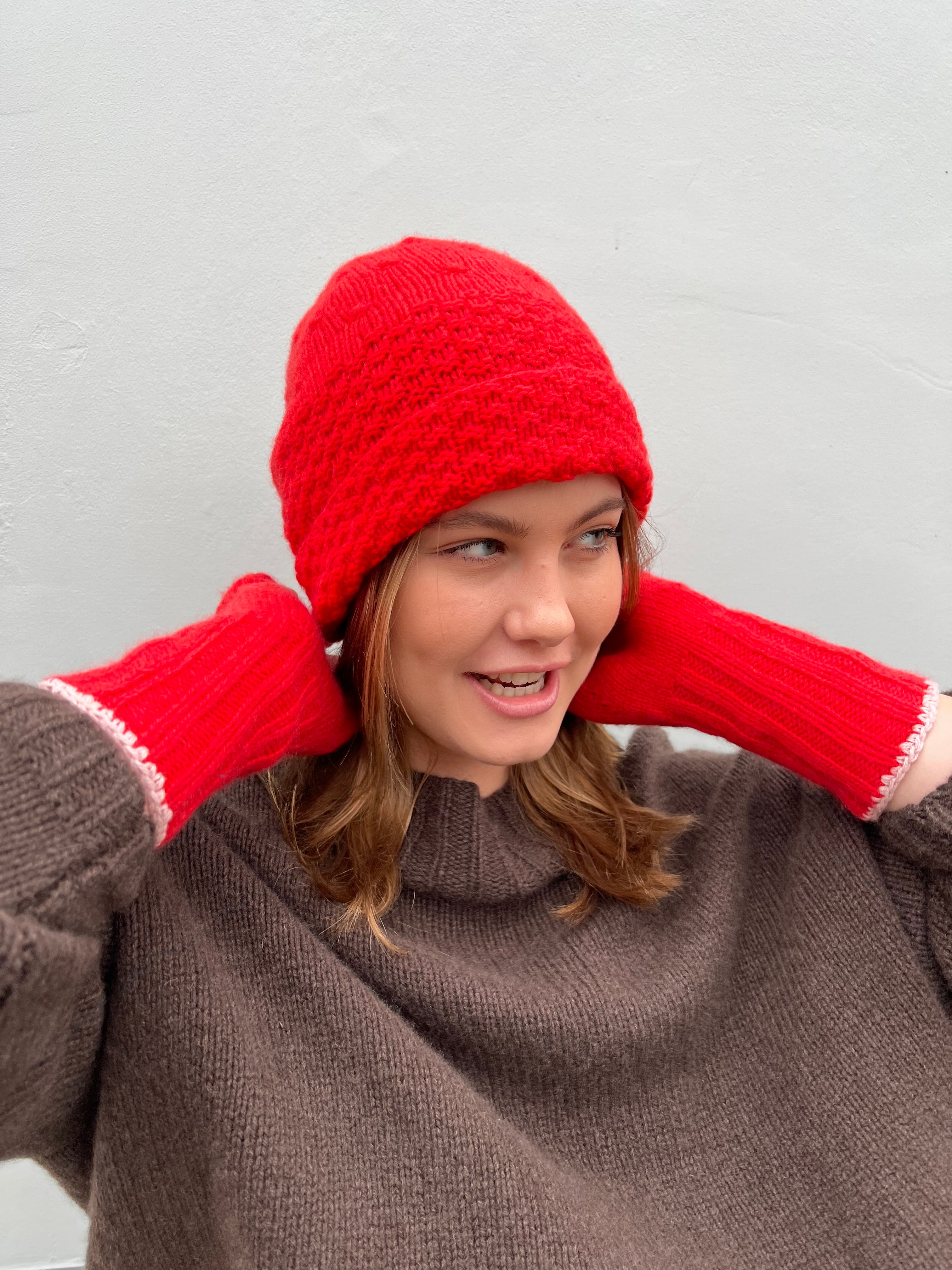 Hetre Alresford Hampshire Accessory Store English Weather Orkney Red Beanie
