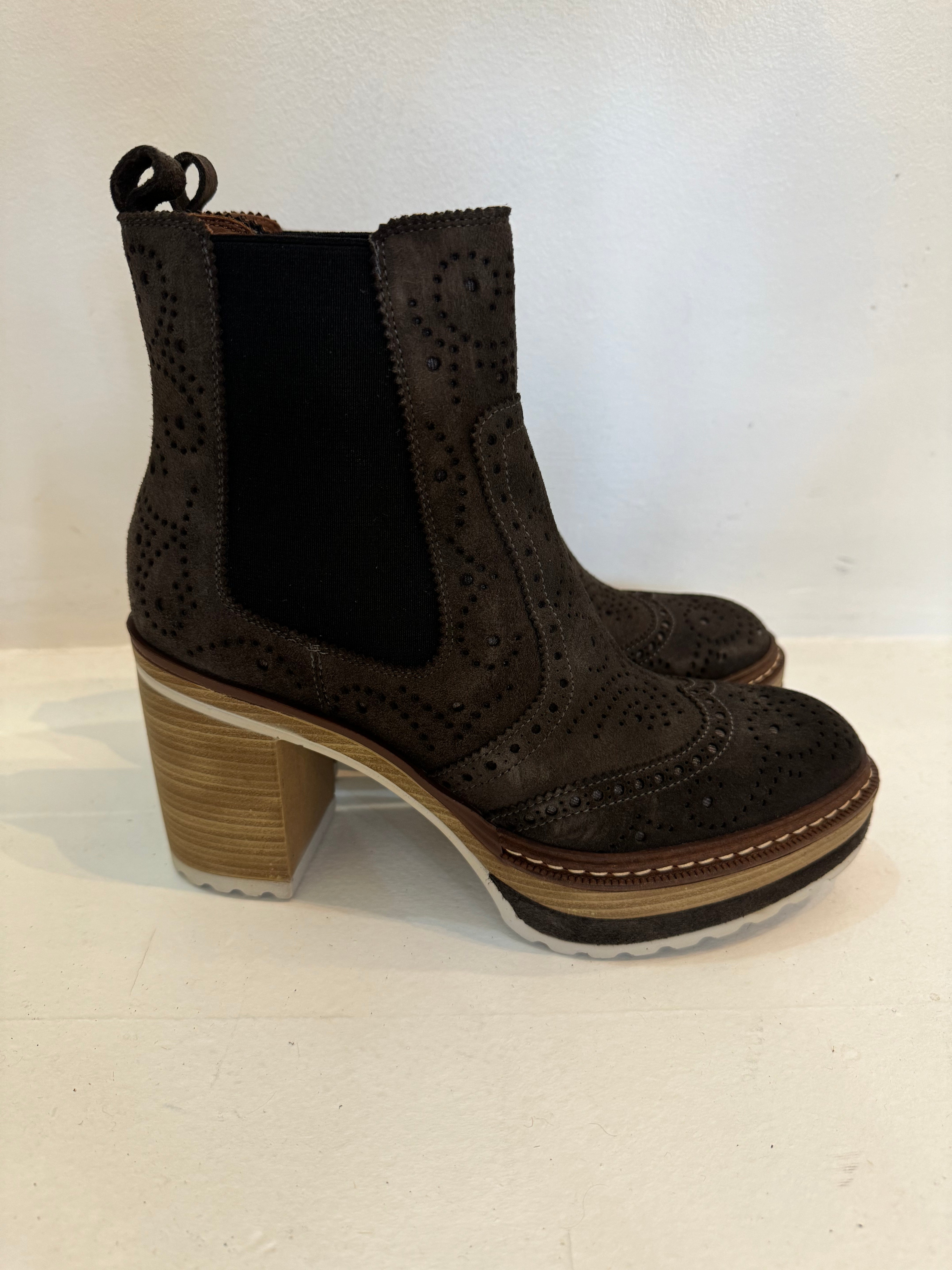 Hetre Alresford Hampshire Shoe Store Pons Quintana Coffee Suede Platform Ankle Boot