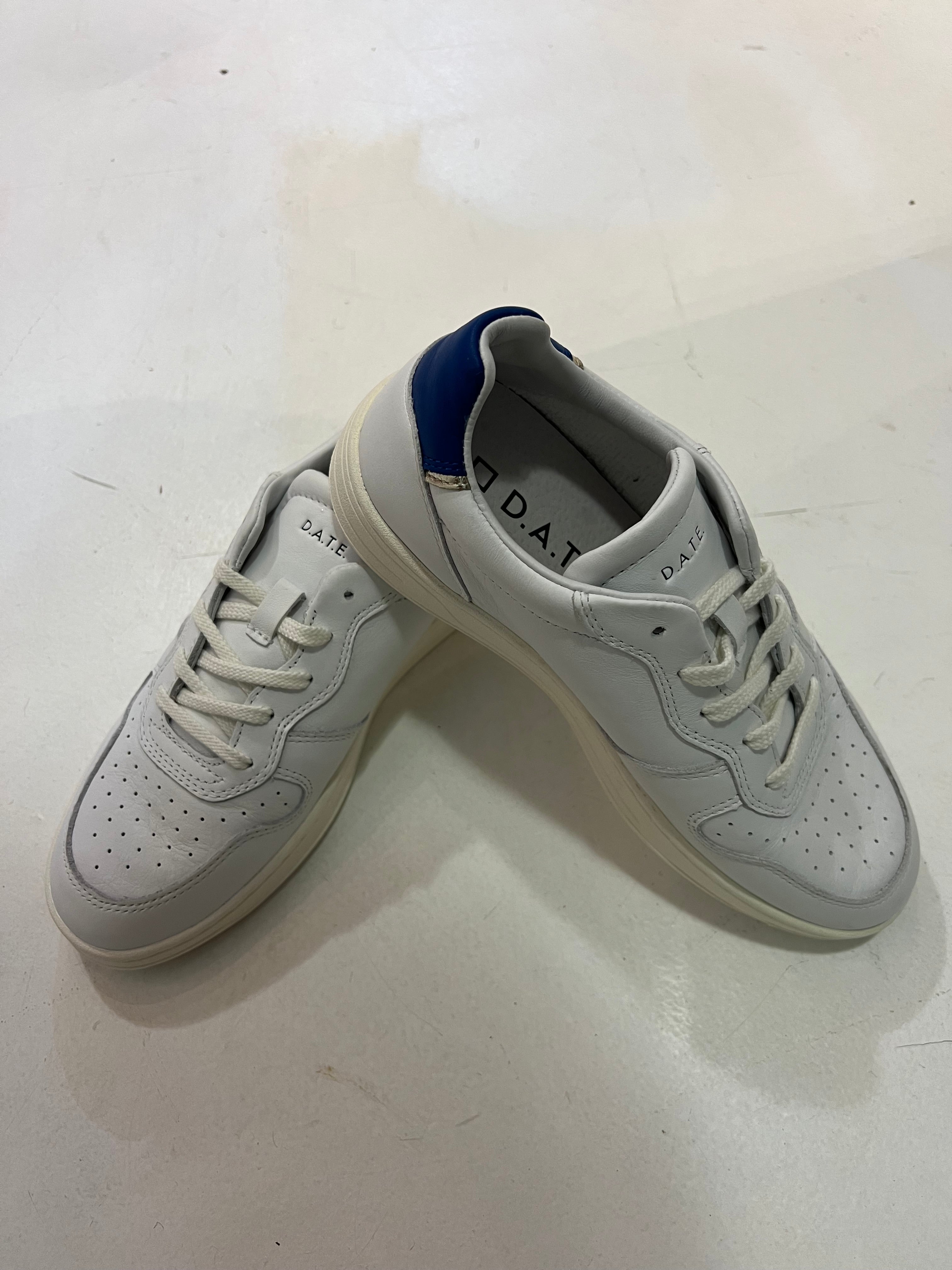 Hetre Alresford Hampshire Shoe Store D.A.T.E Court Basic White Blue Sneaker 