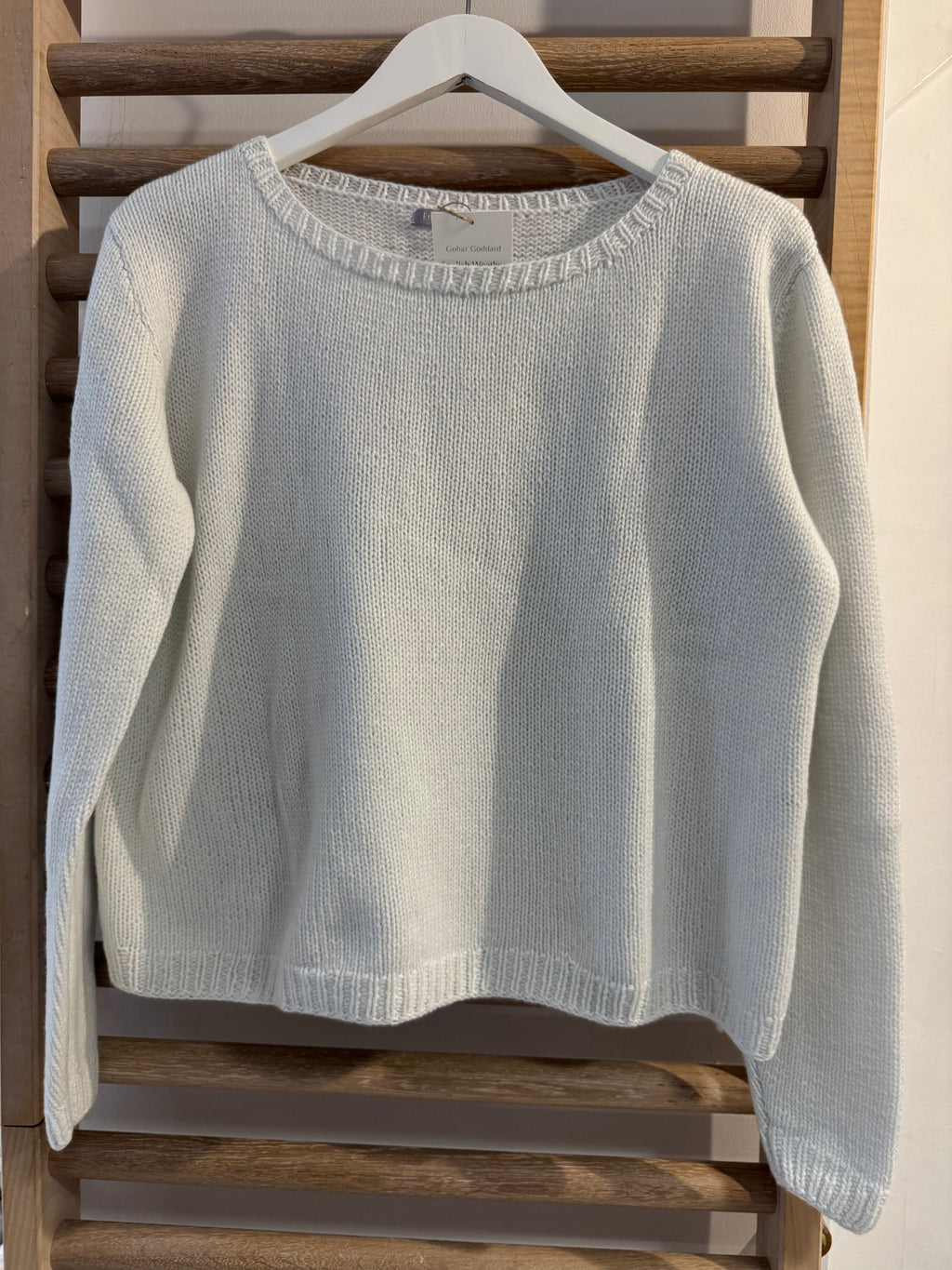 Hetre Alresford Hampshire Clothes STore English Weather Zinc White Cashmere Sophie Sweater