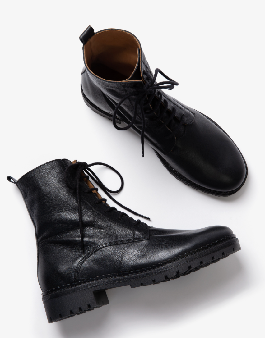 Hetre Alresford Hampshire Shoe Store Penelope Chilvers Black Leather 