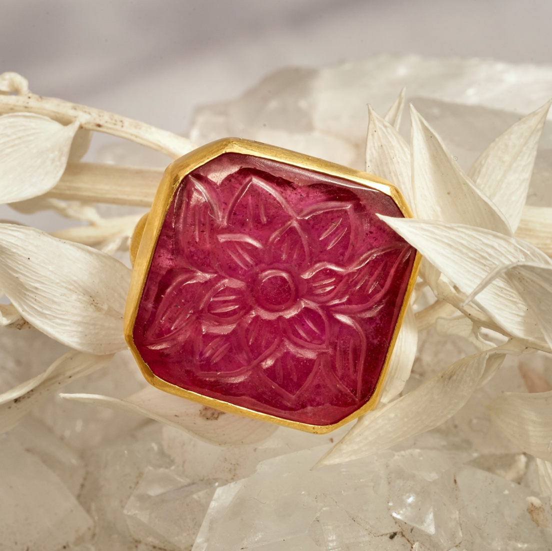 Hetre Alresford Hampshire Jewellery Boutique Sophie Theakston Carved Ruby Ring (Square)  