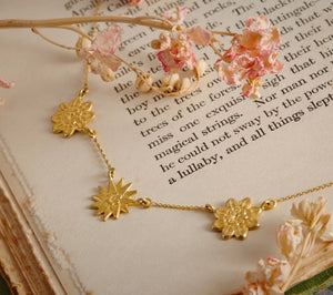 Hetre Alresford Hampshire Jewellery Sophie Theakston 3 Flower Garland